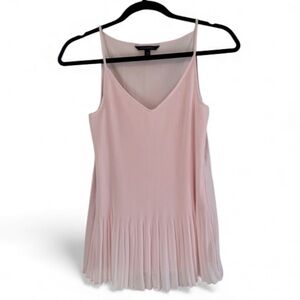 Banana republic Pink Pleated Cami Top. Size XS